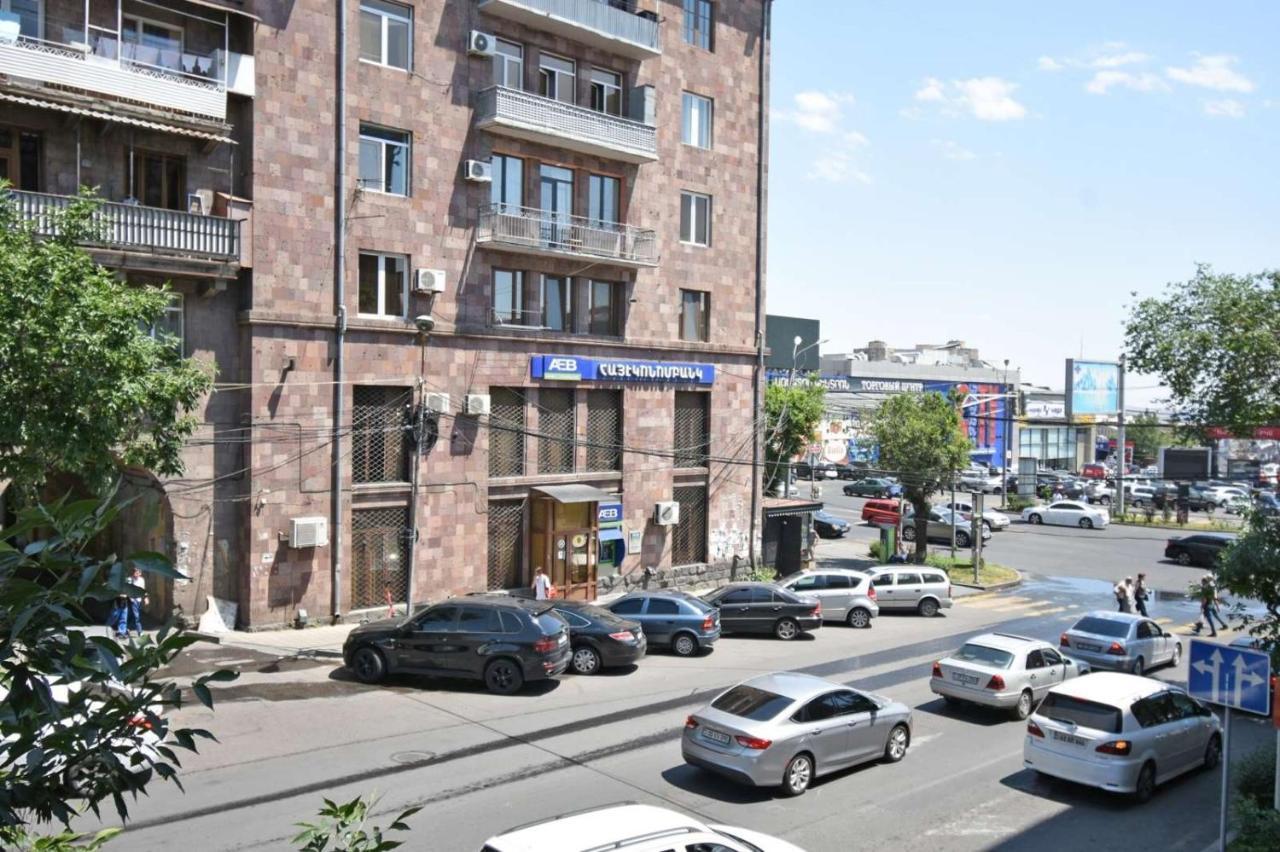 Красивая Квартира На Комитас 55 Jerevan Exteriér fotografie